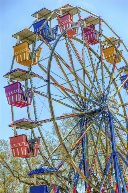 Ferris Wheel Throwback